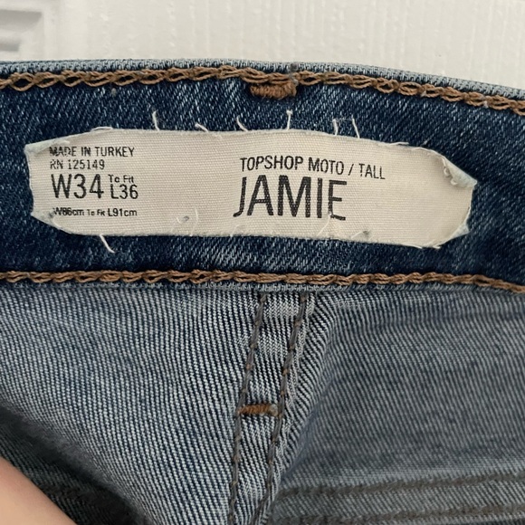 Tall TopShop Ripped Jamie jeans - Picture 2 of 3